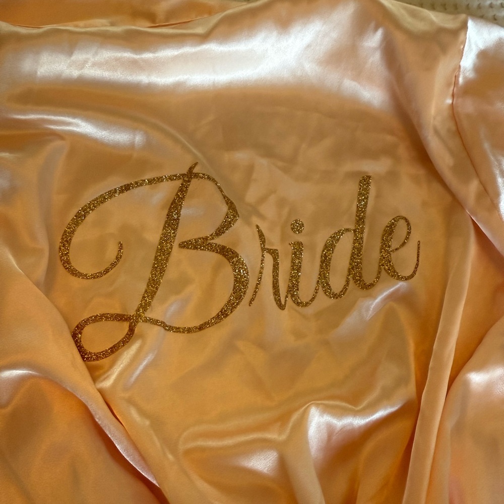 “Bride” Peach Satin Robe - Wedding Getting Ready - Picture 3 of 4